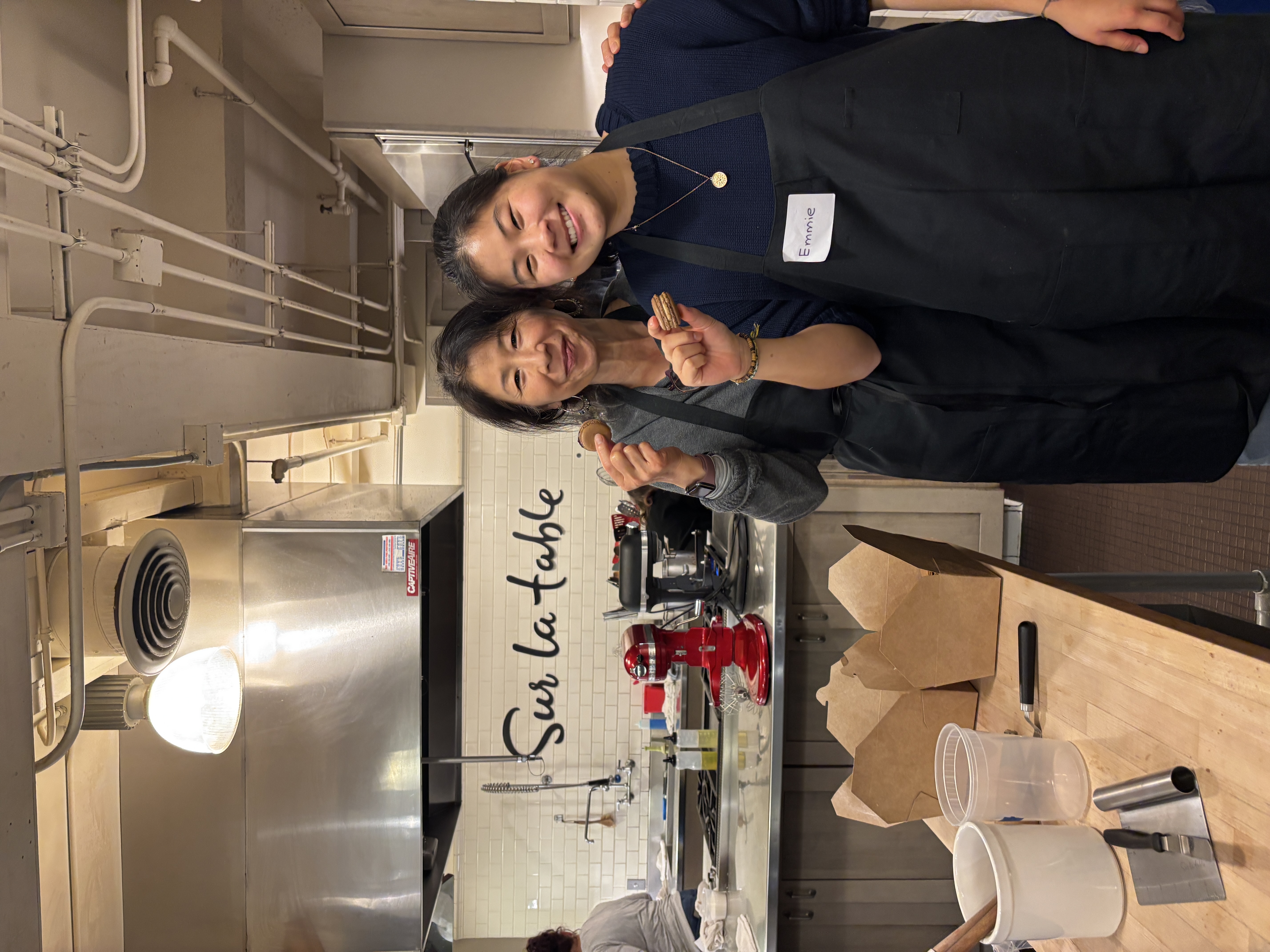 macaron class with mom