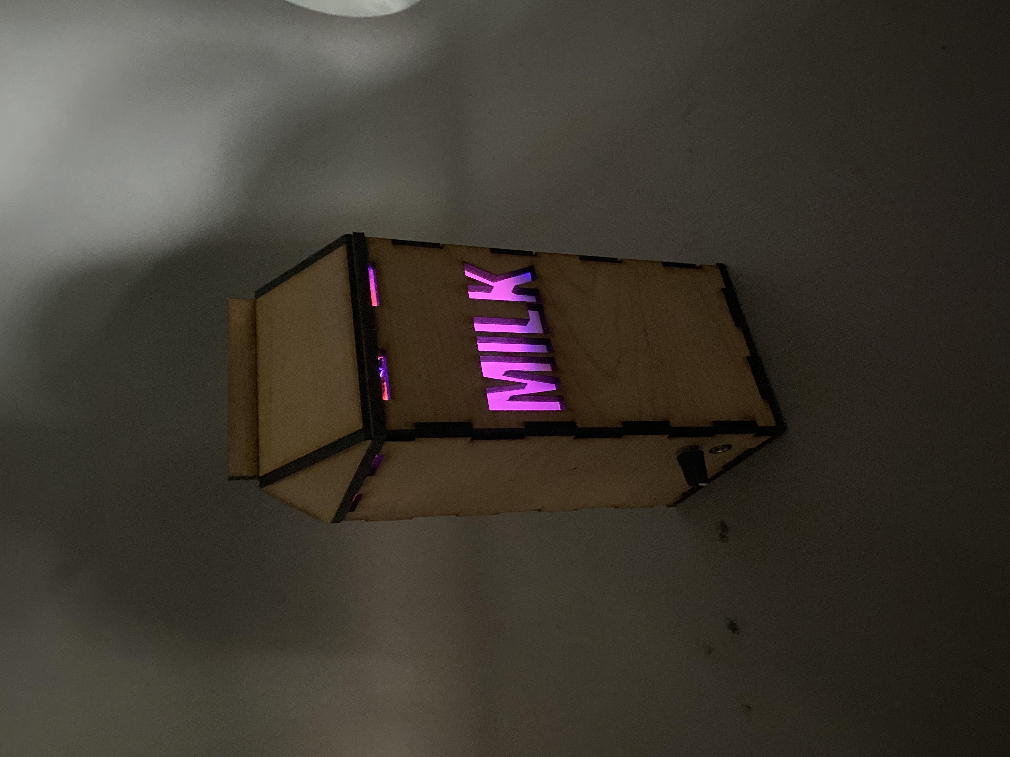 milk speaker lit