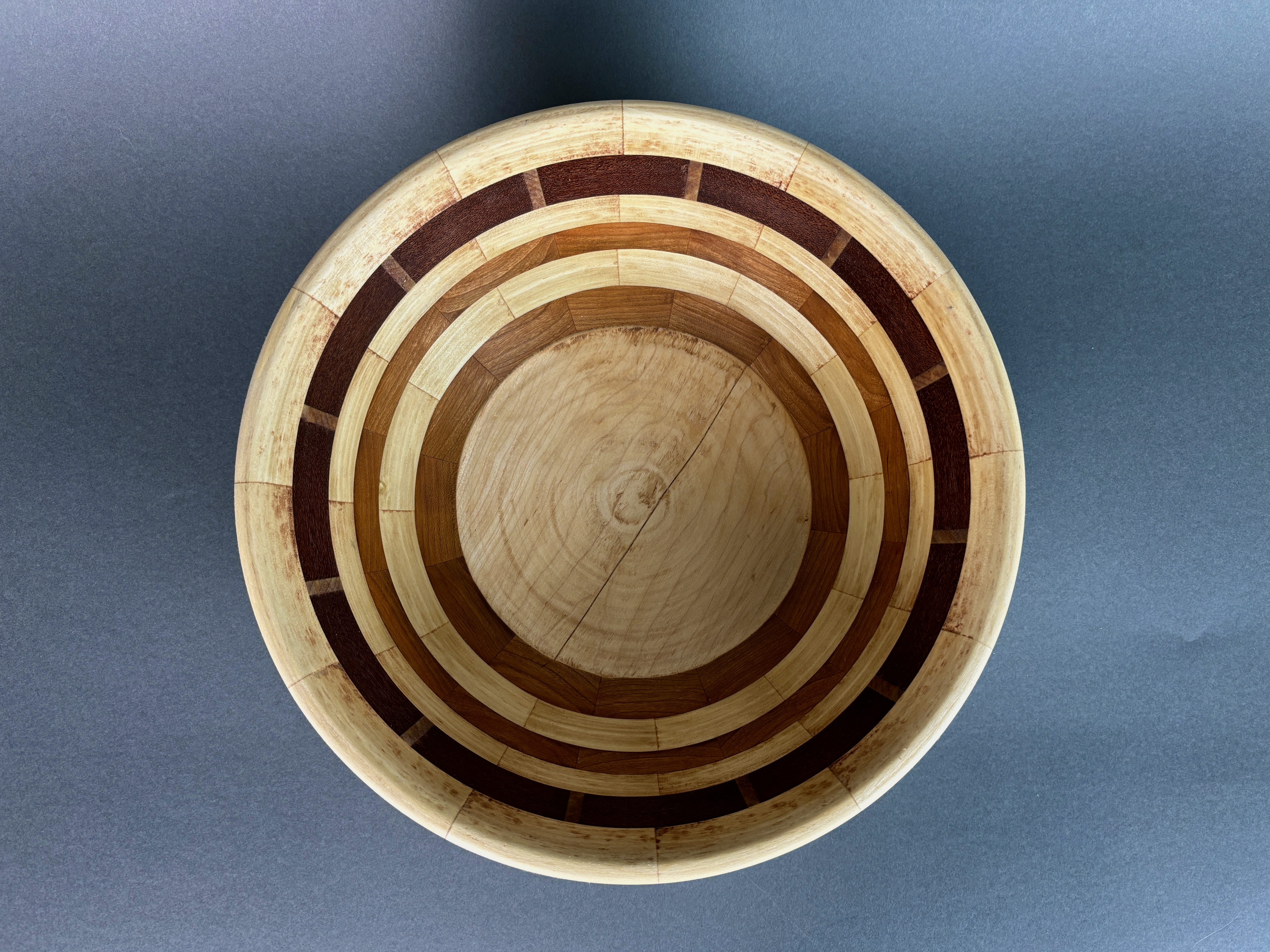 segmented bowl top